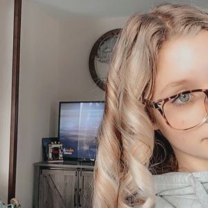 Meet your Posher, Martina